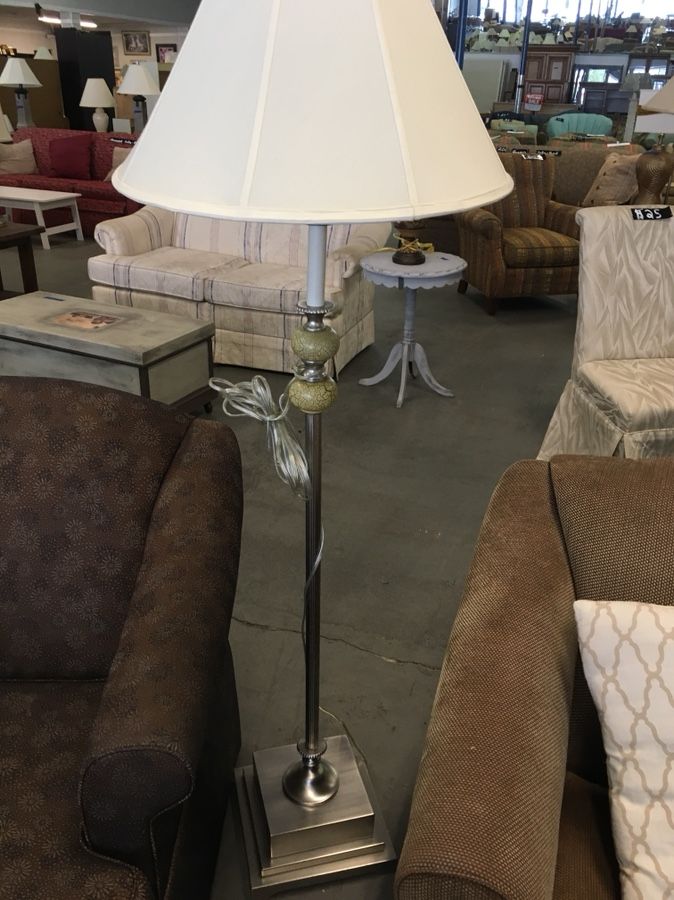 Floor lamp