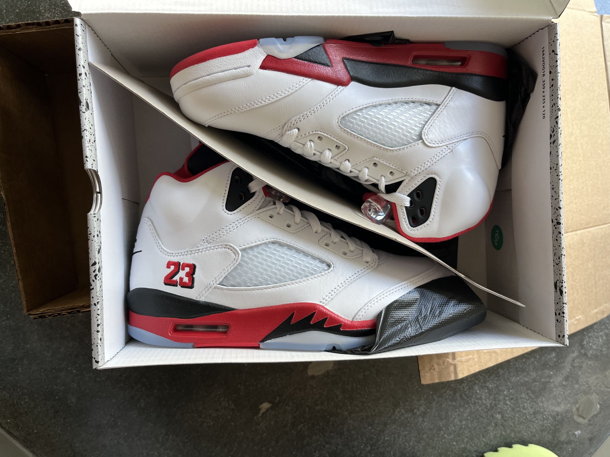 Air Jordan 5 Fire Red Black Tongue - Sz 8