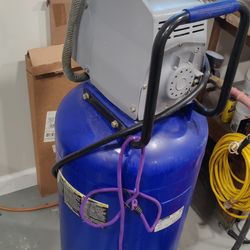 Kobalt 27gal Air Compressor/50ft Reel 