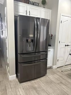 LG 30 cu. ft. French Door Refrigerator - Black Stainless Steel