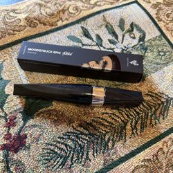 Brand New In Box YOUNIQUE EPIC TWISTED MASCARA Dual Wand