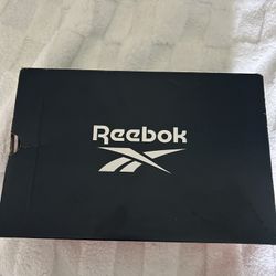 Unisex Shoes Men’s 7.5      Women’s 6 