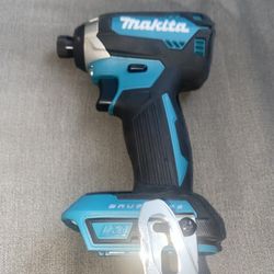 Makita Impact Wrench