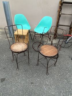 Vintage set of chair