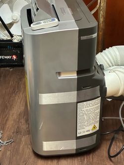 Portable Air Conditioner with Remote and Exhaust Hose