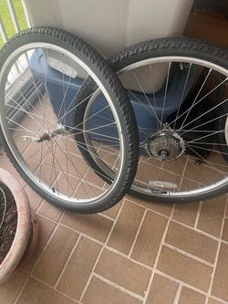 26” bike wheels and tires