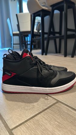 Air Jordan Fadeaway “Bred” Size 9.5 - Good Condition