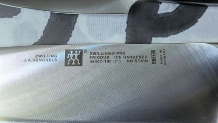 Zwilling J.A. Henkels Pro Chef knife and Pairing knife set