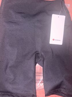 Lululemon shorts, black