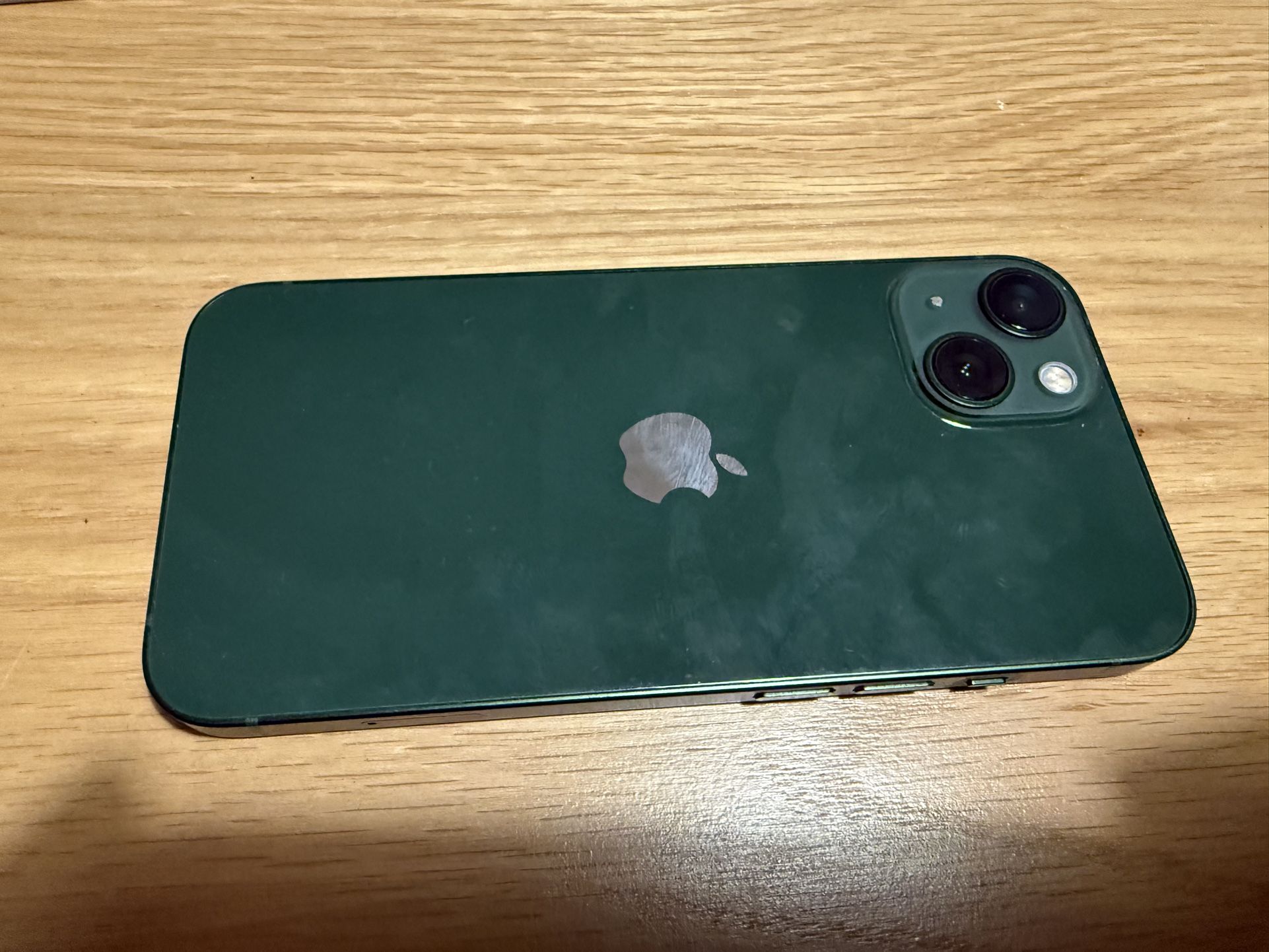 iPhone 13 – 128GB – Green – Unlocked – Excellent Condition