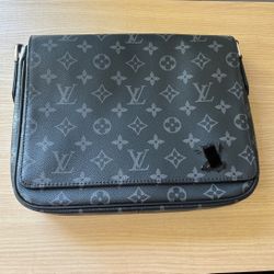 Designer Monogram Eclipse District PM Messenger Side Bag Black Leather