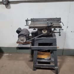 8" Table Saw With Extra Blades