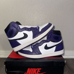 Jordan 1 High “Court Purple” Size 9.5 Mens