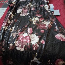 Sequin Sparkling Evening Dress. New Size 10