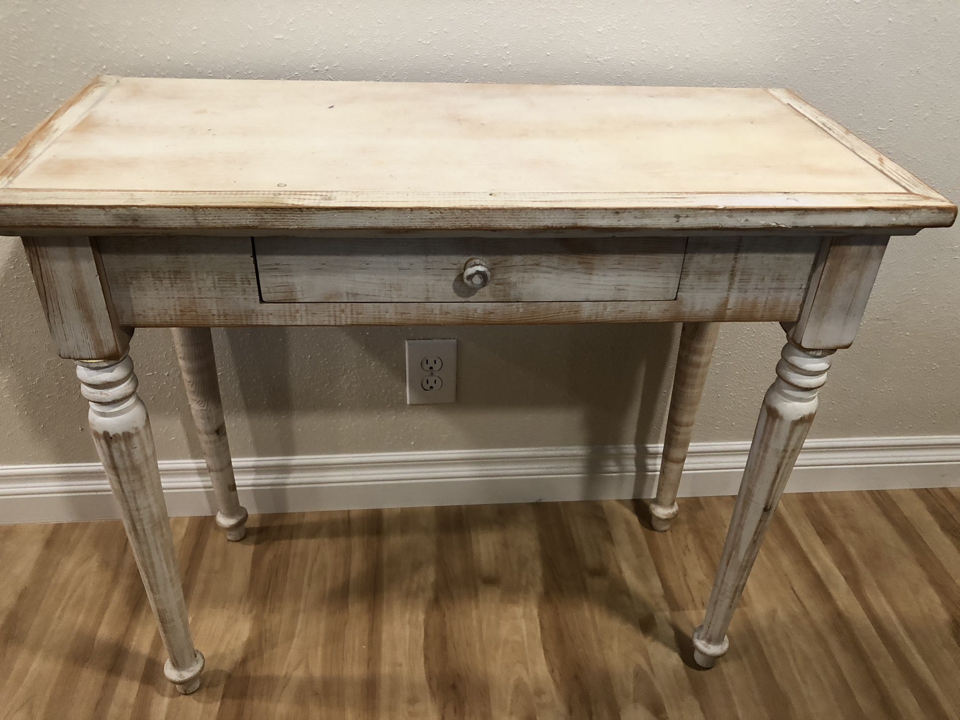 Console Table Vintage