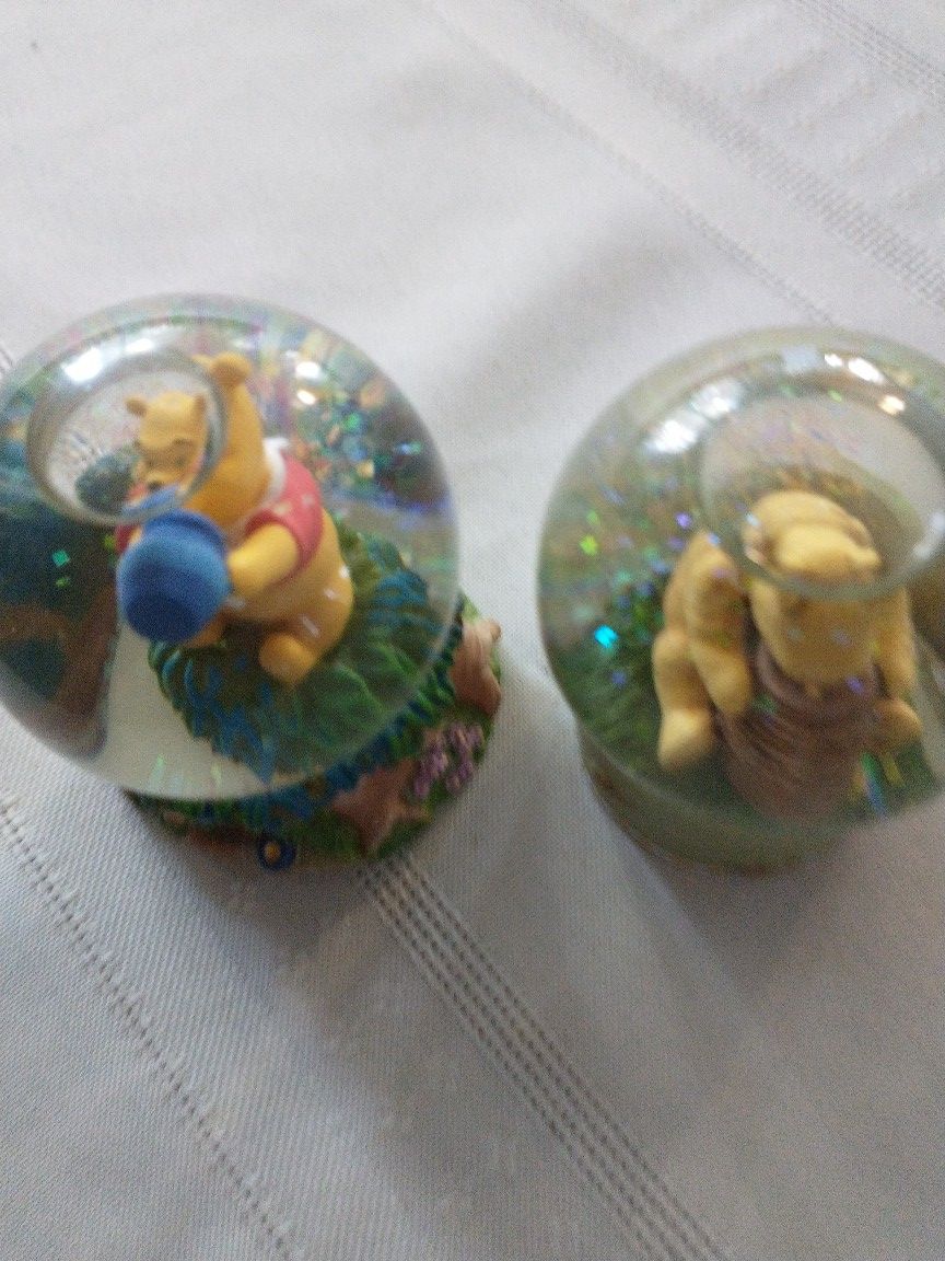 Snow globes