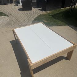 Play Table