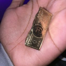 2 finger money ring and nugget ring