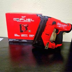 MILWAUKEE M12 FUEL BRAND NAILER 18GA