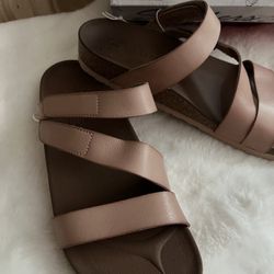 New Skechers Arch Comfort Sandal Size 9