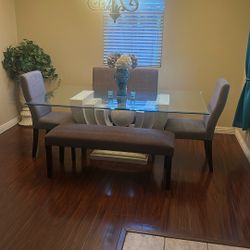 6 Piece Dining Room Set 