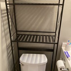 Bathroom Storage/shelves 