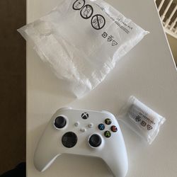 Brand New WIRELESS XBOX ONE CONTROLLER