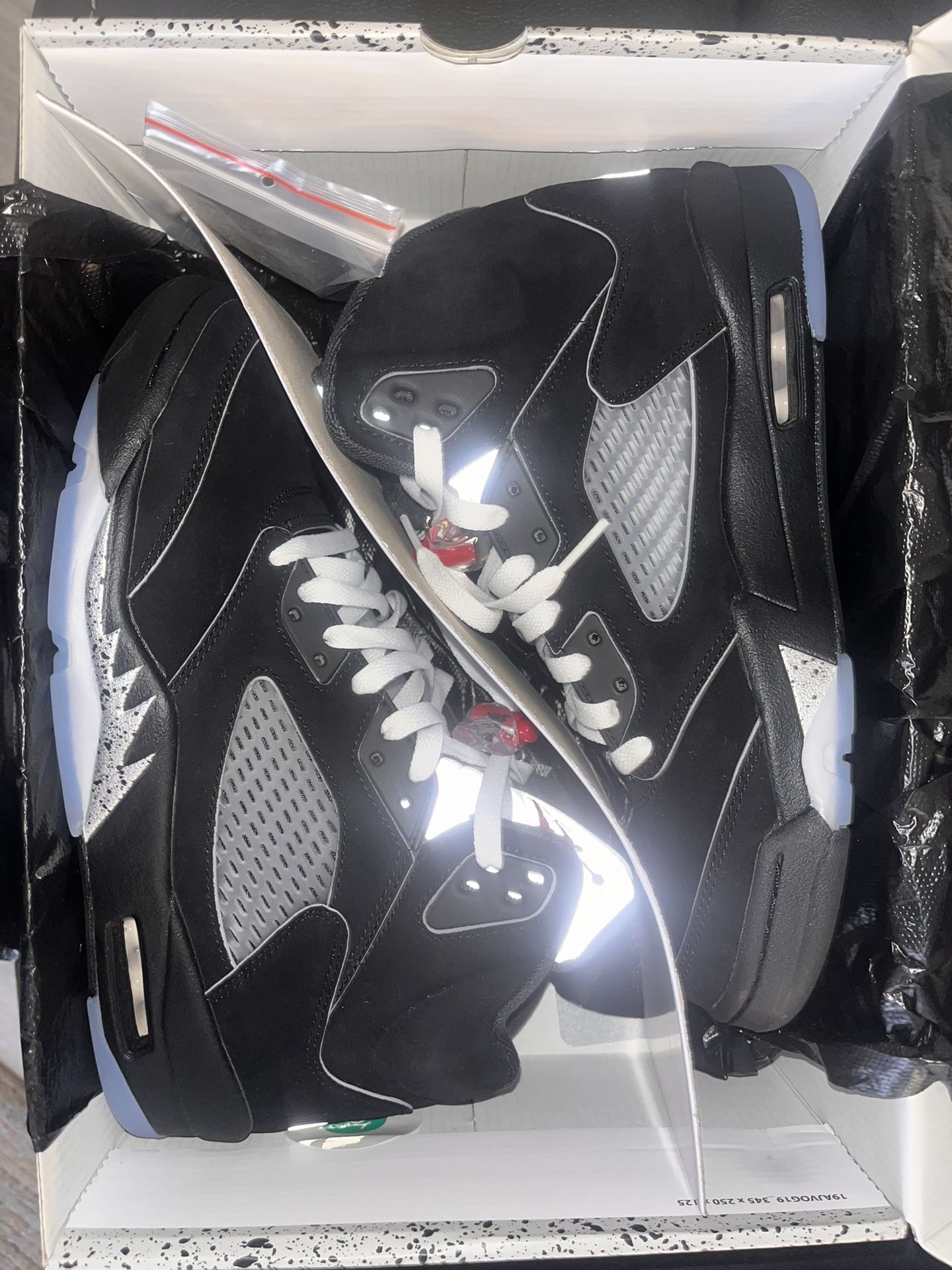 Jordan 5 Metallic Reimagined