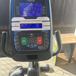 Nautilus 616  exercise  bike