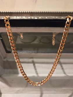 Beautiful 14k Gold Chain Necklace