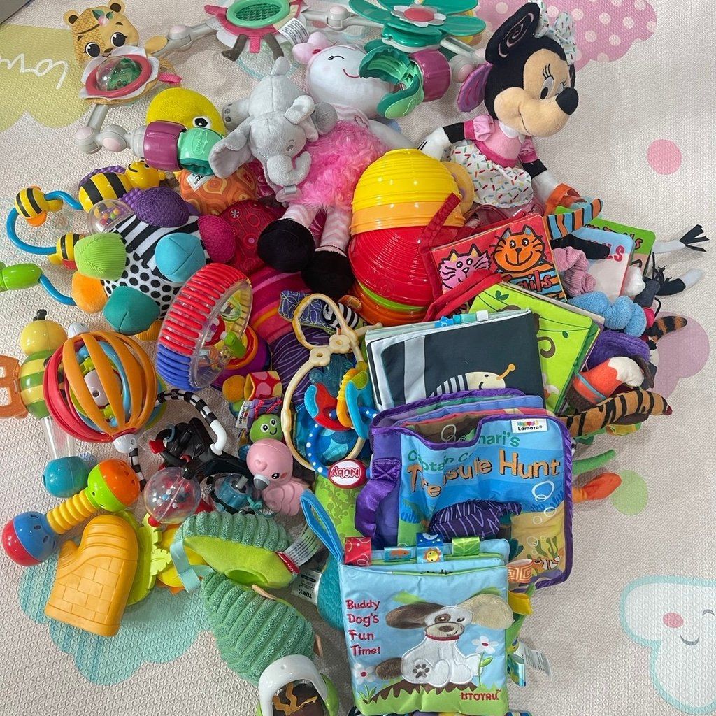 Mixed Baby stuff For Infant
