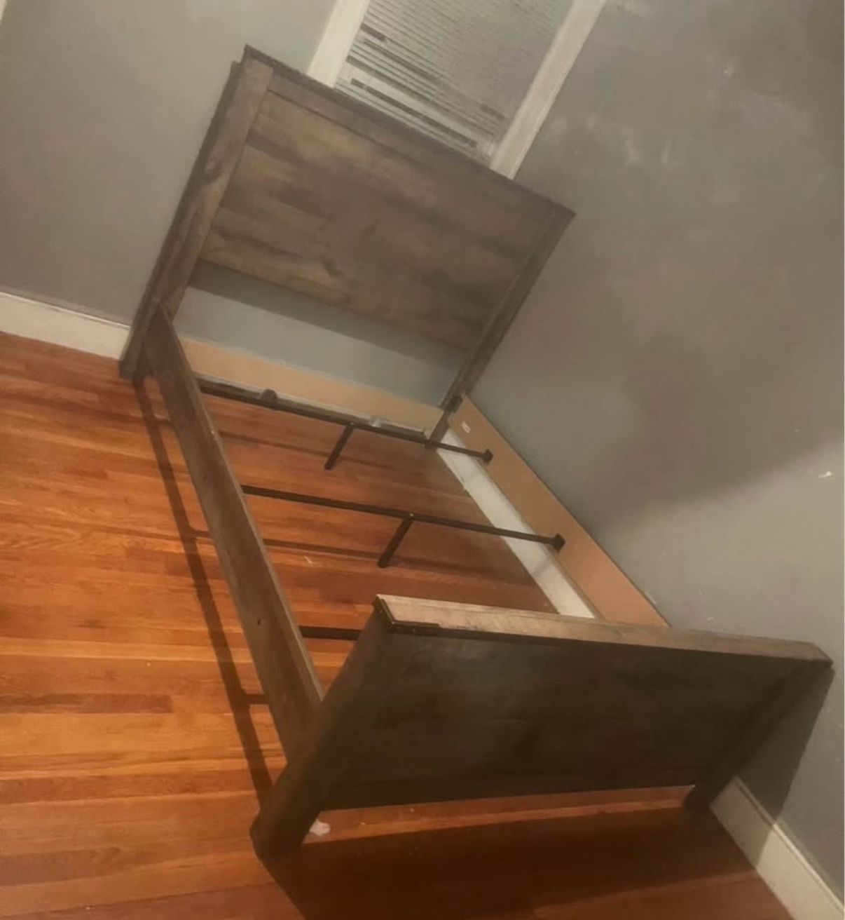 Queen bed