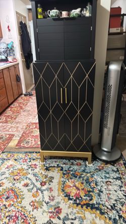 Kitchen pantry storage