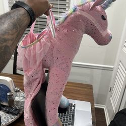 Unicorn Costume: WORN ONCE