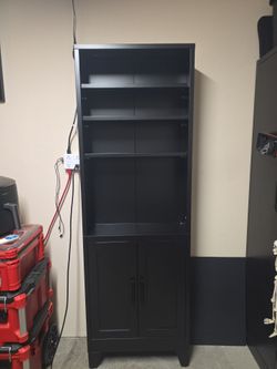 Metal bookcase