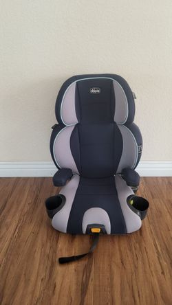 Chicco Booster Car Seat, Like New ( Price Firm!)