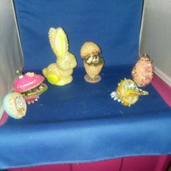 Vintage Holiday Decorations