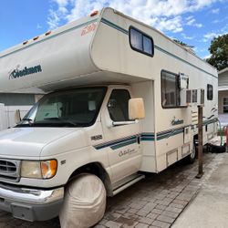 Motor Home For. Sale Coachmen 99’