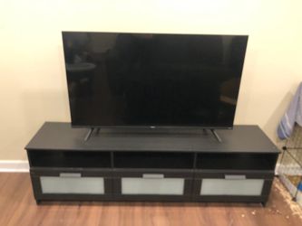 Roku TV - 48”