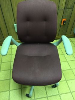 Red rolling office / home chair