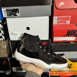 Jordan Jubilee 11s size 8.5 VNDS