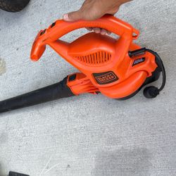 Black And Decker Electric Blower 