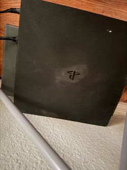 Sony PlayStation 4 slim Console