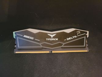 T FORCE delta 16GB ram DRR5 RGB