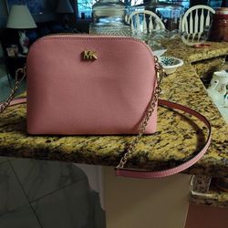 Michael KORS Over the Shoulder Delightful Pink NEW BAG 