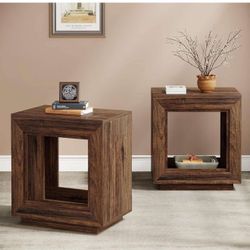 Set of 2 rustic end table P-4