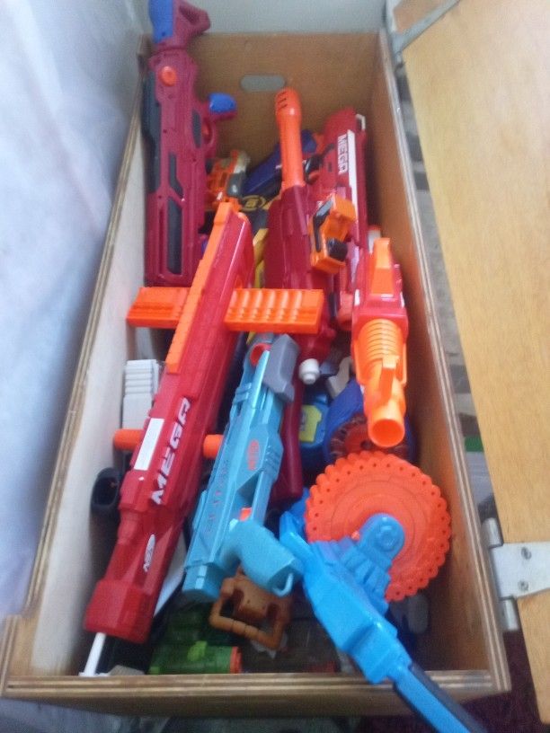 NERF GUNS, CRATE FULL