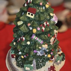 Vintage Spode Christmas Tree Cookie Jar "Toys Around The Tree" 13"  X 12”
