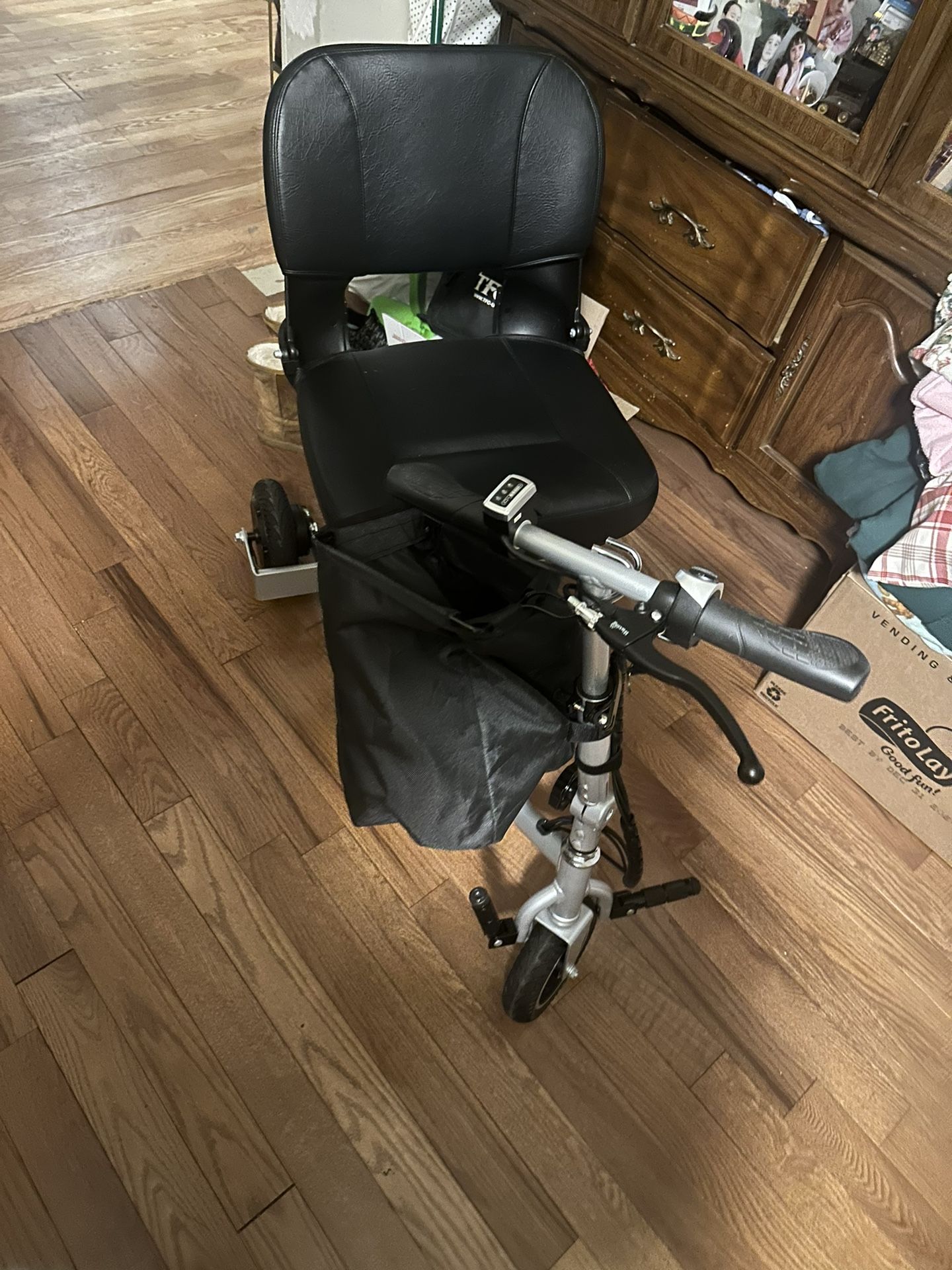 Super Handy Scooter