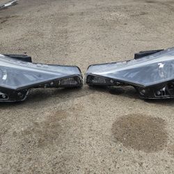 2021-2023 Hyundai Elantra OEM Triple Beam Headlight  Both Side Headlight 